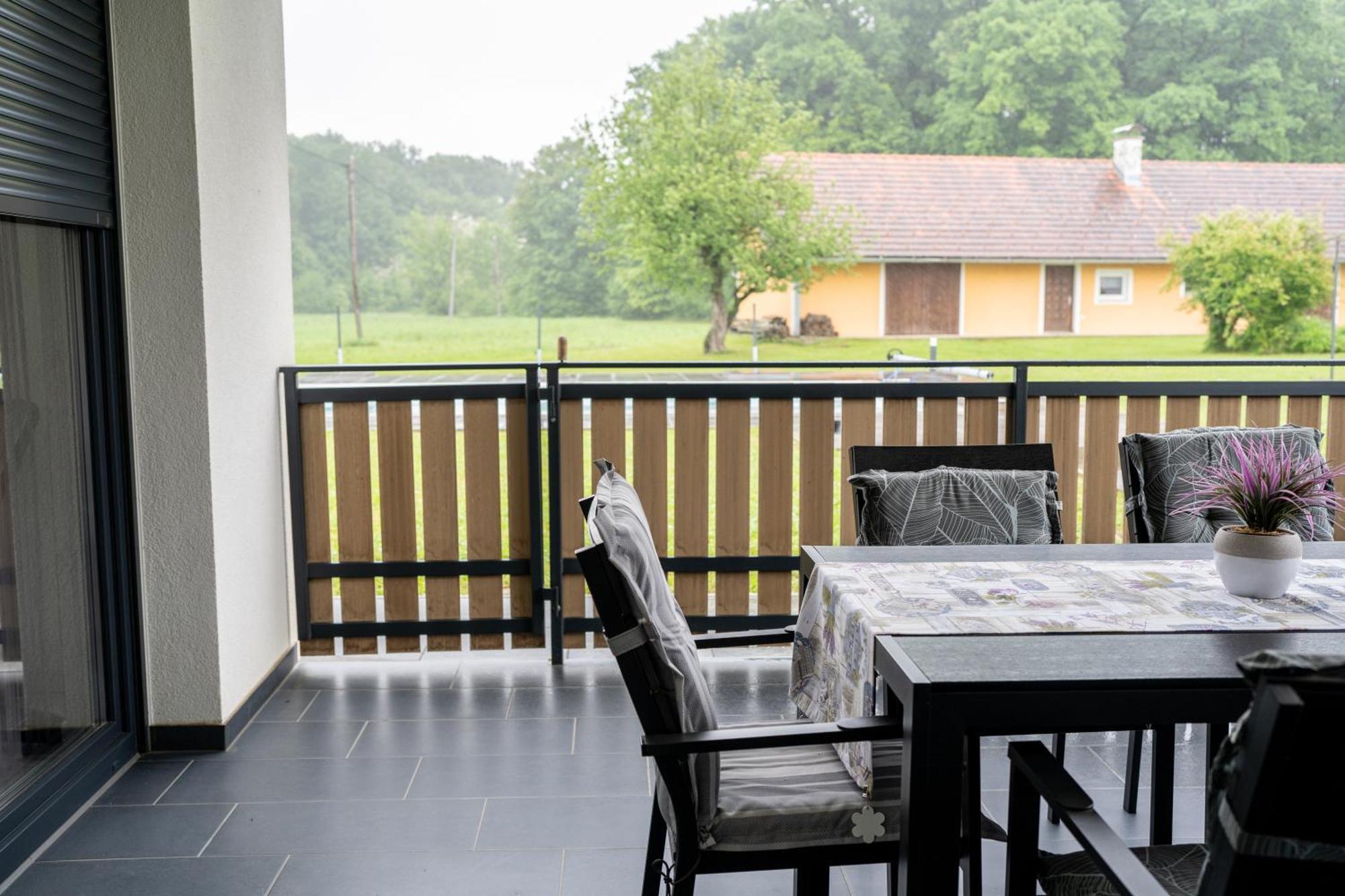 Apartmaji Ziva Gornja Radgona Zimmer foto